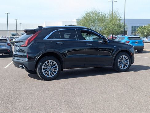 Certified 2024 Cadillac XT4 Premium Luxury image 5