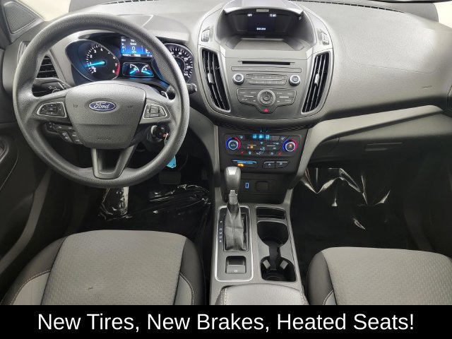 Used 2017 Ford Escape SE w/ SE Cold Weather Package FWD image 19