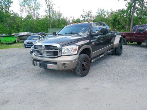 Used 2008 Dodge Ram 3500 Truck Laramie AWD/4WD image 3