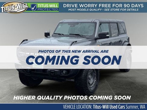 Used 2025 Ford Bronco Badlands AWD/4WD image 3