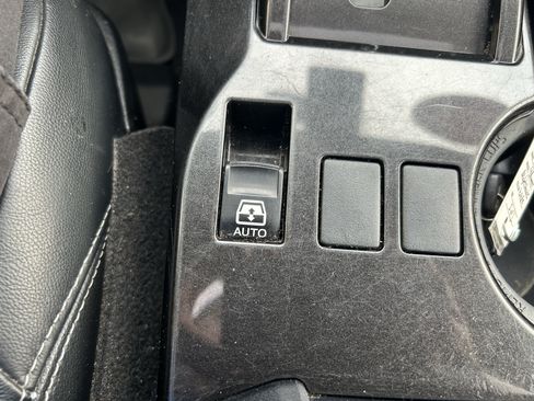 Used 2020 Toyota 4Runner Nightshade AWD/4WD image 35