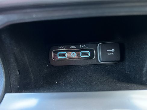 Used 2021 Jeep Grand Cherokee Limited image 21