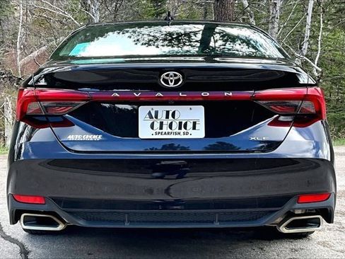 Used 2021 Toyota Avalon XLE FWD image 6