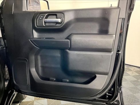 Certified 2025 Chevrolet Silverado 1500 Custom image 20