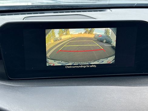 Used 2025 MAZDA MAZDA3 s image 18