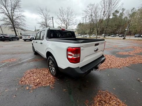 Certified 2022 Ford Maverick XLT w/ XLT Luxury Package image 6