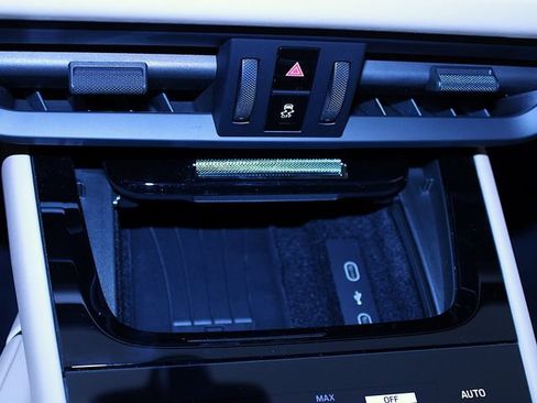 New 2026 Porsche Cayenne S AWD/4WD image 15