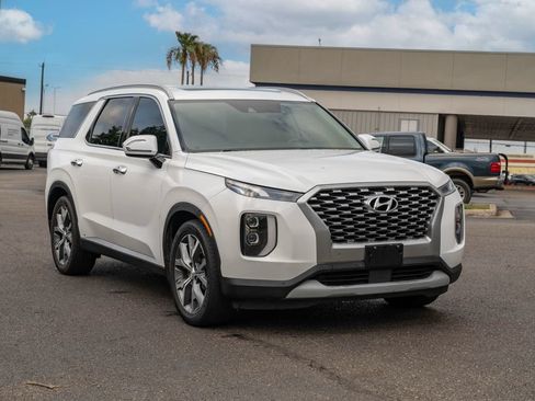 Used 2021 Hyundai Palisade SEL FWD image 1