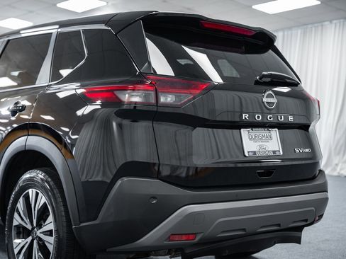 Used 2023 Nissan Rogue SV AWD/4WD image 5