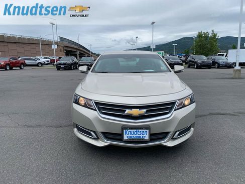 Used 2014 Chevrolet Impala LT w/ Premium Seating Package FWD image 2