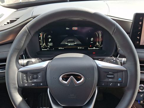 Certified 2026 INFINITI QX60 Luxe w/ Family Package AWD/4WD image 20