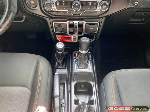 Used 2022 Jeep Gladiator Mojave w/ Cold Weather Group AWD/4WD image 12