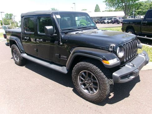 Used 2021 Jeep Gladiator Sport w/ Quick Order Package 24Q 80Th AWD/4WD image 2