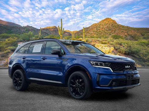 Used 2023 Kia Sorento SX AWD/4WD image 2