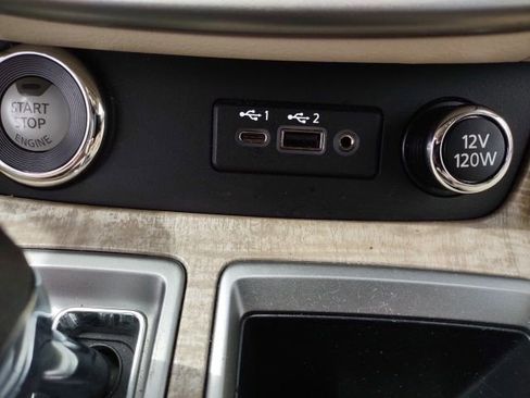 Used 2024 Nissan Murano SL AWD/4WD image 16