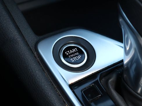 Used 2023 Nissan Sentra SV image 16