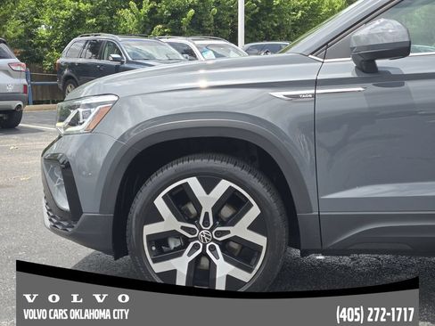 Used 2023 Volkswagen Taos SEL AWD/4WD image 6