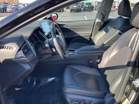 Used 2024 Toyota Camry XSE image 2