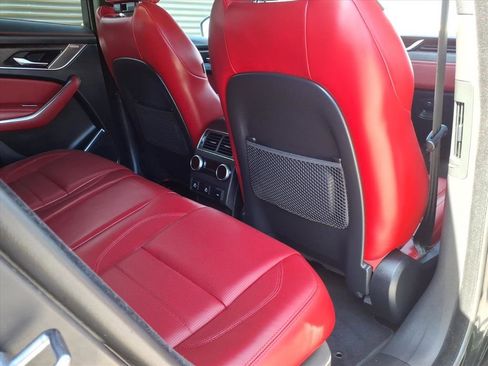 Used 2021 Jaguar F-PACE R-Dynamic S image 13