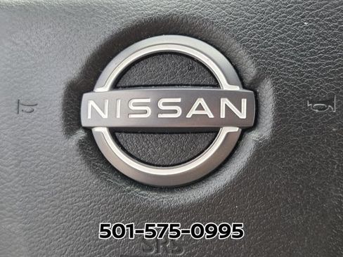 Used 2025 Nissan Frontier SV RWD image 31