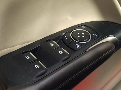 Used 2017 Lincoln MKC Reserve w/ Lincoln MKC Climate Package FWD image 27