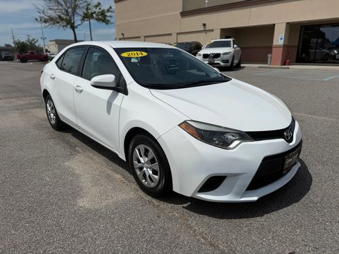 Used 2014 Toyota Corolla L FWD image 6