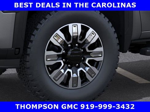 New 2026 GMC Sierra 2500 Denali w/ Technology Package AWD/4WD image 12
