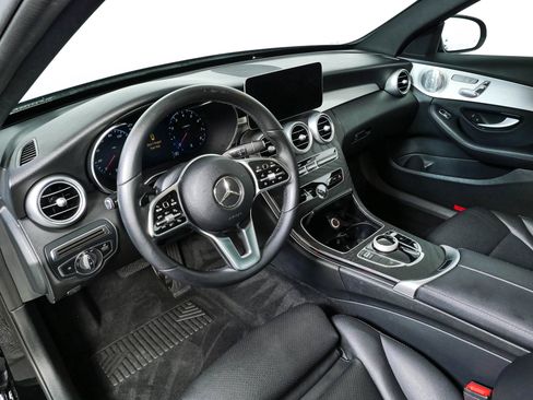Used 2021 Mercedes-Benz C 300 Sedan w/ Premium Package image 4