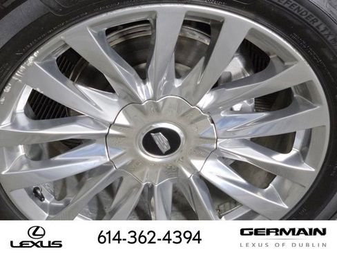 Used 2023 Cadillac Escalade Premium Luxury AWD/4WD image 12
