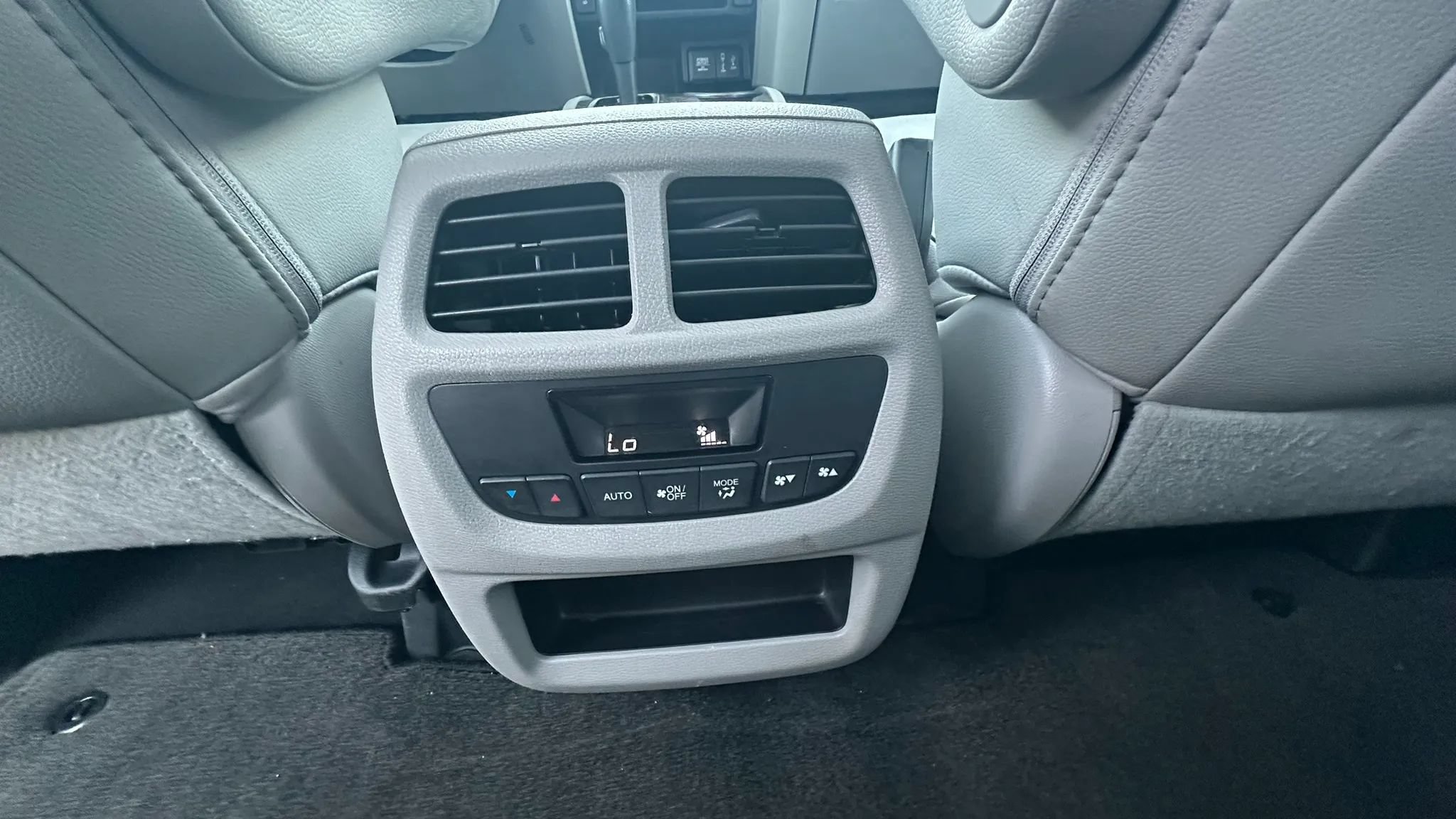 Used 2017 Honda Pilot EX-L image 34