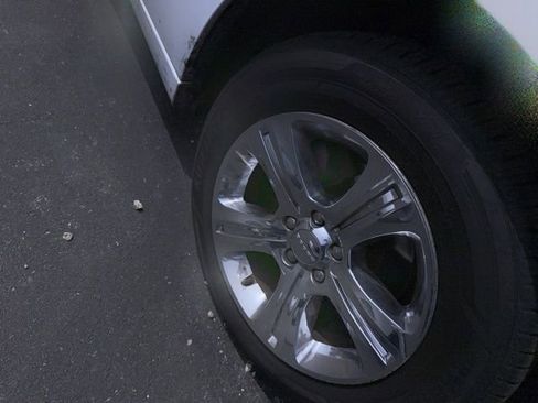 Used 2015 Dodge Charger SE image 8