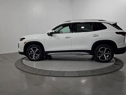 New 2026 Volkswagen Tiguan SE image 2