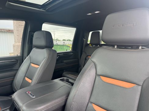 Used 2025 GMC Sierra 2500 AT4 w/ AT4 Preferred Package AWD/4WD image 19