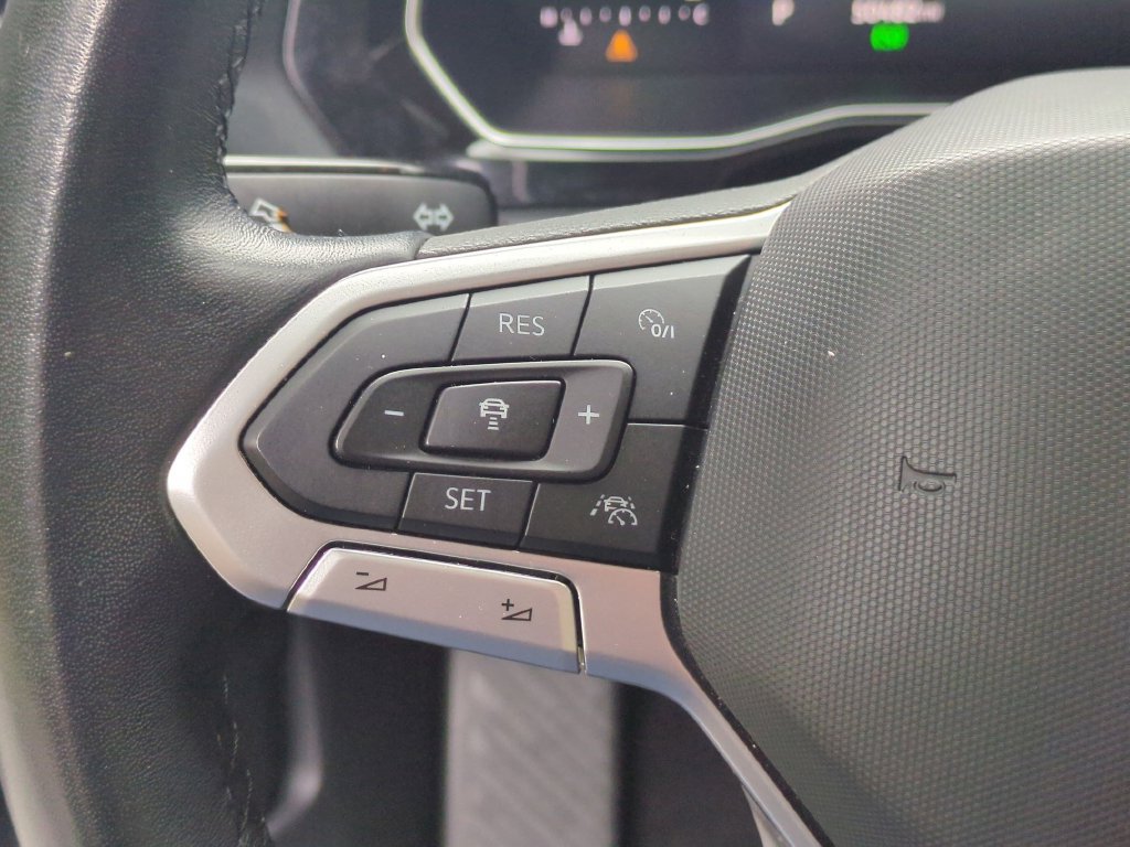 Used 2024 Volkswagen Jetta SE FWD image 17