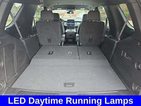 Used 2023 Chevrolet Tahoe LT w/ Luxury Package image 16