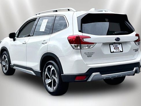Certified 2023 Subaru Forester Touring AWD/4WD image 4