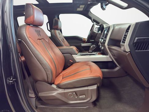 Used 2020 Ford F150 King Ranch w/ Equipment Group 601A Luxury AWD/4WD image 28