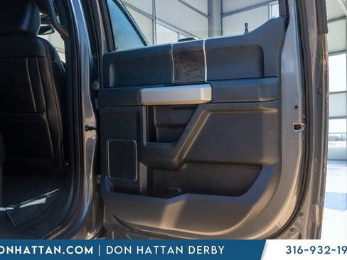 Used 2022 Ford F250 Lariat w/ Lariat Value Package AWD/4WD image 24