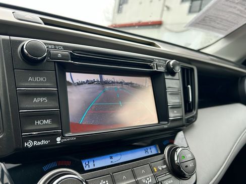 Used 2014 Toyota RAV4 XLE image 23