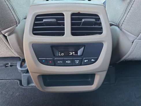 Used 2019 Honda Pilot EX image 13