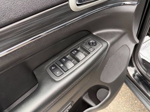 Used 2019 Jeep Grand Cherokee Limited AWD/4WD image 51