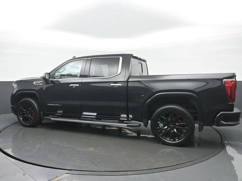 Used 2023 GMC Sierra 1500 Denali AWD/4WD image 3