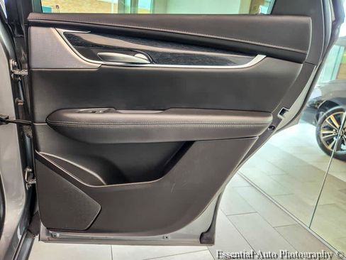 Certified 2024 Cadillac XT5 Premium Luxury w/ LPO, Floor Liner Package AWD/4WD image 24
