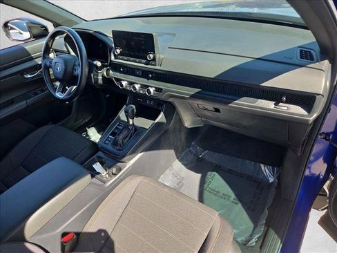 Used 2025 Honda CR-V Sport image 22