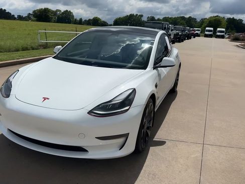 Used 2021 Tesla Model 3 Performance AWD/4WD image 3