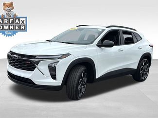 Used 2025 Chevrolet Trax RS w/ Sunroof Package video 3