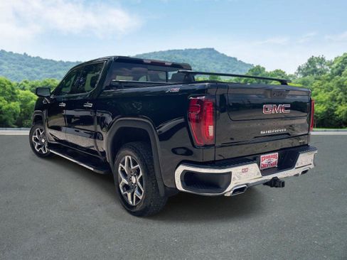 Used 2022 GMC Sierra 1500 SLT w/ SLT Premium Plus Package AWD/4WD image 23