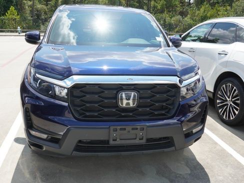 Used 2023 Honda Passport EX-L image 2