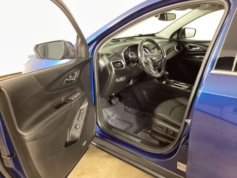 Used 2020 Chevrolet Equinox Premier AWD/4WD image 11