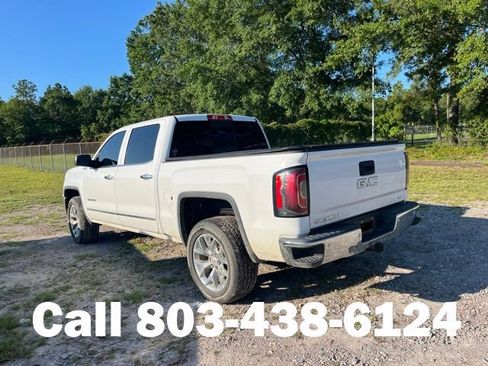 Used 2018 GMC Sierra 1500 SLT AWD/4WD image 3